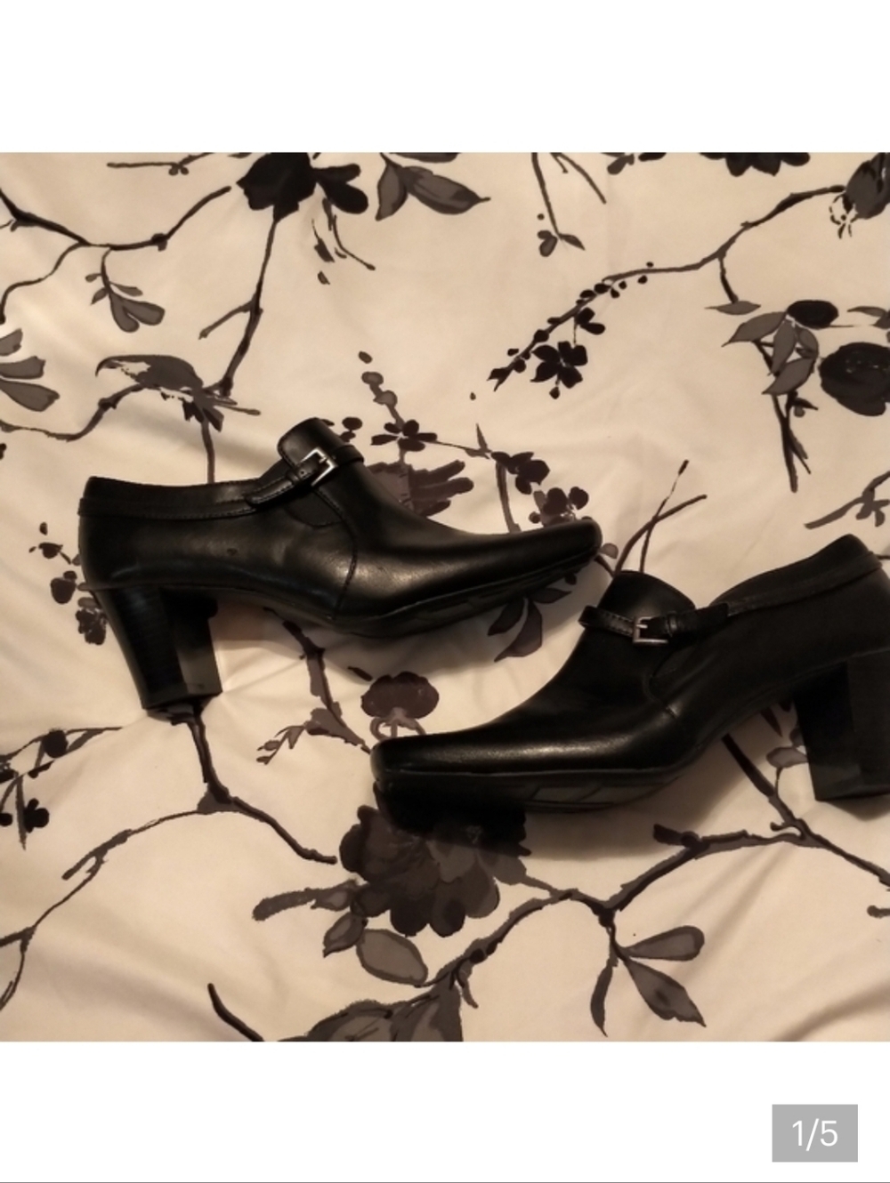 Liz Claiborne Flex heels - 8 NWOT